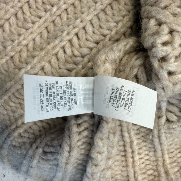 Aerie Marshmallow Moves Chunky Knit Hoodie Cream Large - Picture 8 of 8